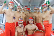 Doanh nghiệp hướng đến ai bằng chiêu trò quảng cáo phản cảm?