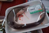 Rùng mình những mặt hàng kỳ dị bán trong siêu thị