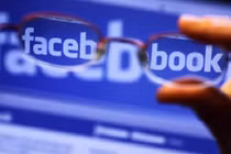 Facebook bị phạt nửa triệu bảng tại Anh