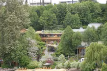 Bí mật dinh thự ven sông hàng nghìn m2 của Bill Gates