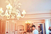 Nội thất tráng lệ trong khách sạn nghìn tỷ của Nathan Lee ở Pháp