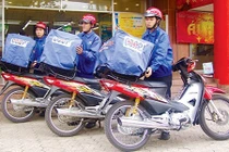 Những nghề hái ra tiền ngày nắng nóng