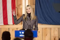 BST đồ hiệu "đắt giá" của con gái Tổng thống Donald Trump 