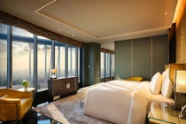 Có gì trong khách sạn cao nhất thế giới vừa mở cửa? 