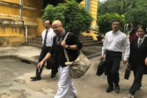 “Người phụ nữ đặc biệt” cạnh ông Vũ mà bà Diệp Thảo nhắc đến là ai?