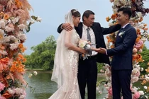 Tiết lộ đặc biệt về bộ vest ông Sinh mặc trong đám cưới Nam-Long