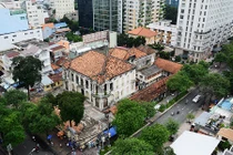 Cận cảnh biệt thự Sài Gòn 3 mặt tiền nổi tiếng sắp được trùng tu 