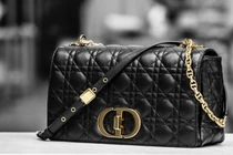 Quy trình kỳ công tạo ra chiếc túi Dior hàng trăm triệu