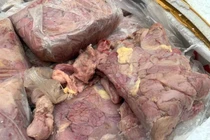 Hàng tấn thực phẩm đông lạnh "lậu" bị bắt: MM Mega Market nói gì?