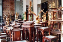 Ghé thăm 2 làng nghề gỗ toàn tỷ phú ở Việt Nam