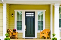 Sơn cửa nhà kiêng kị 4 màu này nếu không muốn nghèo mạt kiếp