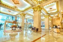 "Đột nhập" khách sạn dát vàng tuyển Việt Nam - Australia lưu trú