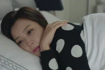 Dọn phòng thấy một số đồ “tế nhị” trong tủ của bố chồng, con dâu sốc nặng