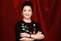 Bị chỉ trích "1 tay che trời", mẹ vợ Phan Thành trả lời gắt