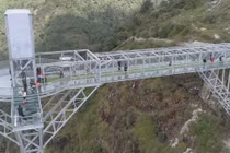 Cầu kính Rồng Mây nơi giao thoa đất trời Tây Bắc 