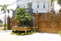 10 mẫu cổng nhôm đúc bề thế cho biệt thự 2019