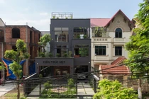 Ngôi nhà giữa Khu CN Bắc Ninh sau cải tạo đẹp ngỡ ngàng, báo ngoại khen hết lời