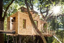 Thích thú ngôi nhà trên cây hiện đại nhất nước Anh
