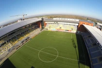 “Đột nhập” SVĐ gần 100 tuổi mà Công Phượng sắp thi đấu