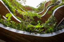 Báo ngoại hết lời ca tụng tòa nhà như “ốc đảo xanh” giữa Sài Gòn