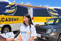 Học sinh trung học tại Mỹ được tặng ô tô nhờ đi học đầy đủ