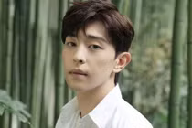 Đặng Luân bị phong sát vì trốn thuế, nhiều sao CBiz bị gọi tên