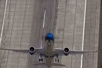 Ngắm những pha cất cánh thẳng đứng ngoạn mục của máy bay