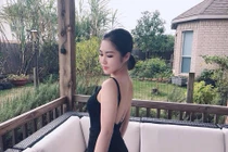 Hương Tràm khoe lưng trần gợi cảm, fan chỉ chú ý tới điểm này