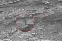 Phát hiện người ngoài trái đất “tóc dài, có ngực” 