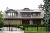 Thăm căn nhà giản dị của tỷ phú Warren Buffett