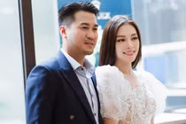 Bạn gái thiếu gia Phillip Nguyễn vừa ra mắt giàu cỡ nào mà check-in khắp thế giới?