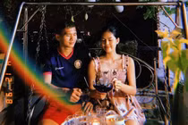 Vì sao Ngọc Trinh yêu chàng cầu thủ kém 2 tuổi? 