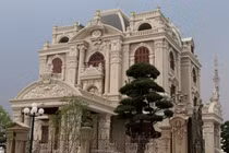 Choáng ngợp thú chơi biệt thự xa hoa như lâu đài của đại gia tỉnh lẻ