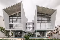 Nhà song lập kiến trúc độc lạ chưa từng có ở Sài Gòn