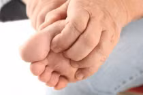 Bị ngứa những chỗ này nguy cơ bệnh tật, chớ dại coi thường 