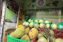 Dãy phố hàng rộng 1m2 tồn tại 40 năm giữa Hà Nội