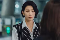 Mang sầu riêng biếu mẹ chồng ốm nhưng thái độ của bà khiến con dâu sốc