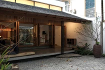 Nhà truyền thống xen lẫn hiện đại đẹp mê hồn ở Hà Nội