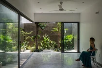 Căn nhà có cầu thang như “đang đi lên trời“: Đáp ứng 4 tiêu chí, 3 năm thiết kế