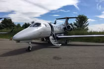 Bên trong chuyên cơ Phenom 300 dành cho giới nhà giàu