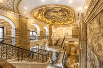 "Đột nhập" căn hộ dát vàng xa hoa, hơn 100 triệu đồng/m2 của Tân Hoàng Minh