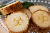 Chuối ăn được cả vỏ ở Nhật Bản giá gần 8 USD một quả