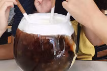 Hốt tiền triệu nhờ trào lưu ăn uống thực phẩm khổng lồ 