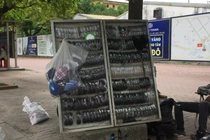 Tràn lan kính râm giá rẻ... người tiêu dùng coi chừng “tiền mất tật mang”