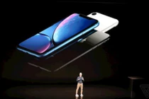 iPhone Xs, Xs Max và Xr ra mắt, thiết kế cũ, tính năng mới