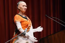 “Bật mí” robot Sophia, robot công dân đầu tiên đang có mặt tại Việt Nam