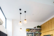 Căn nhà siêu nhỏ nhưng ngập tràn ánh nắng và rất tiện dụng nhờ thiết kế khác lạ