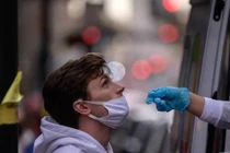 COVID-19 tới 6h sáng 19/12: Omicron có mặt ở 89 quốc gia