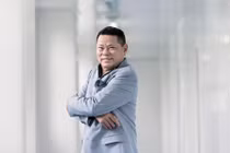 Tỷ phú Hoàng Kiều rớt khỏi top 400 người giàu nhất Mỹ