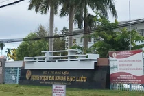 Bệnh nhân COVID-19 thứ 275 mua nước của người bán rong: Nguy cơ lây nhiễm cao?